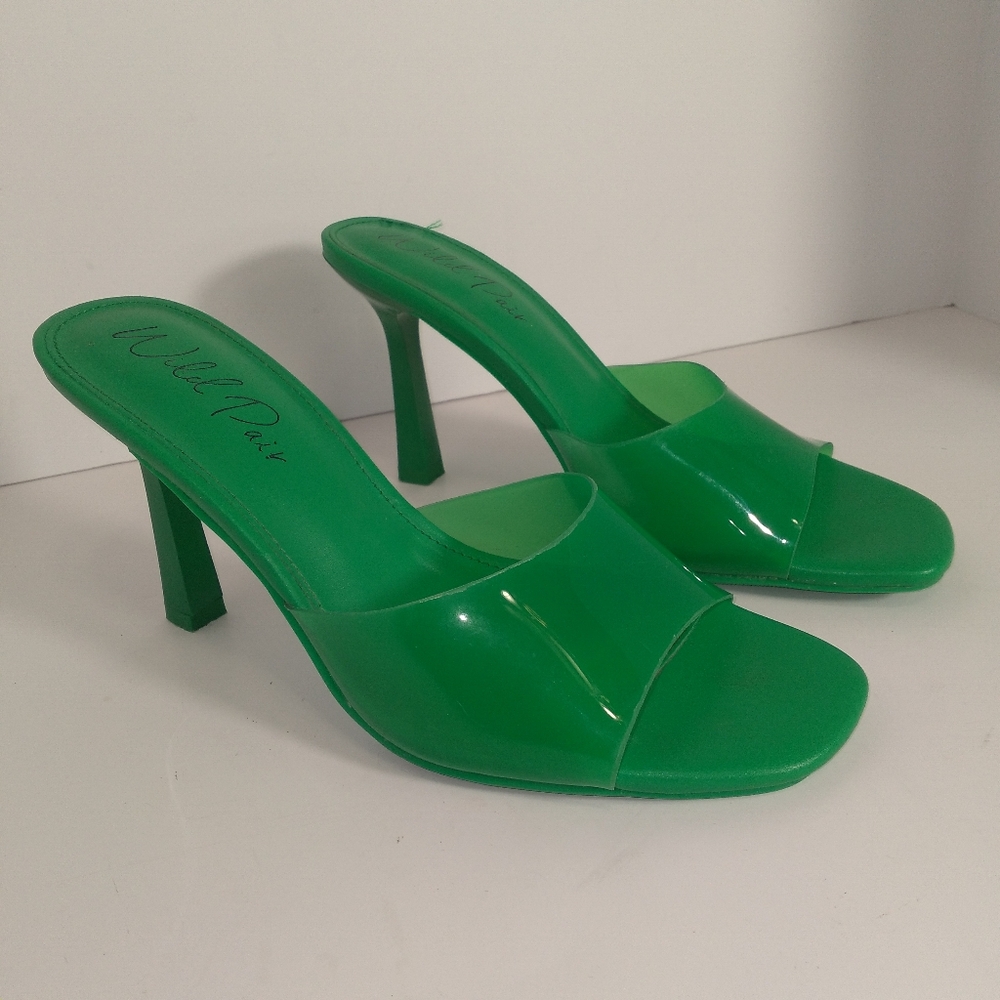 Clear Green Open Toe SlidevOn Heels Women's Size- 8.5 W